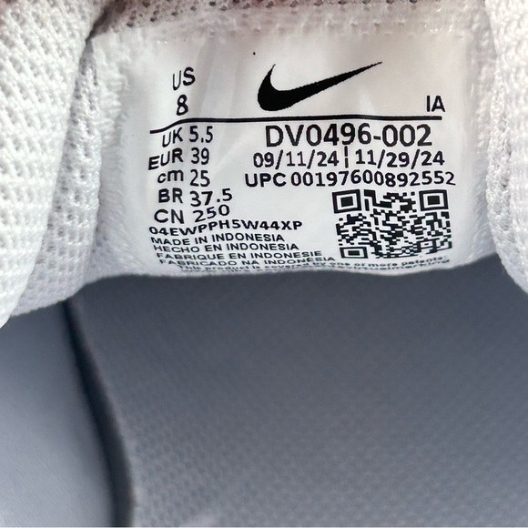 NEW Nike Alpha Huarache Elite 4 Grey Turf Softball dv0496-002 Women’s Size 8 - Picture 9 of 10